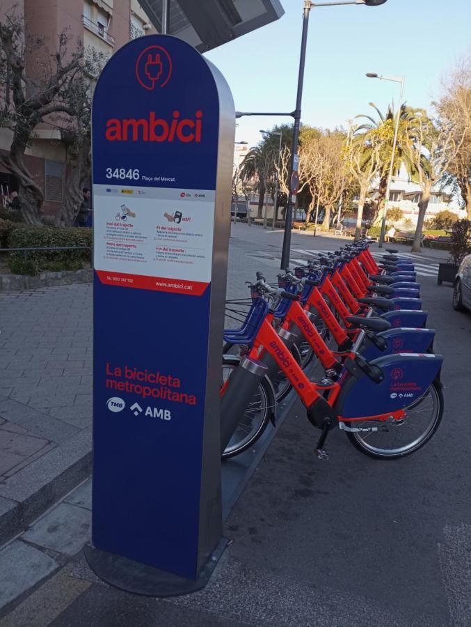 Ahllenrock Cornellà Barcelona Sud QR Cornellà de Llobregat Esterno foto